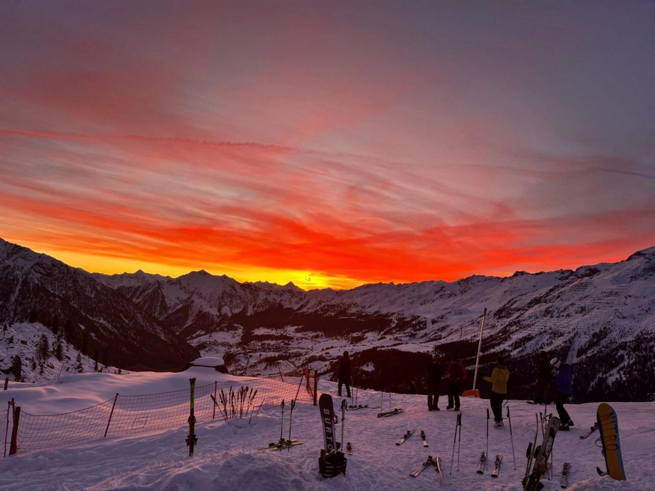 Rifugio Baita Belvedere シャンポルク エクステリア 写真